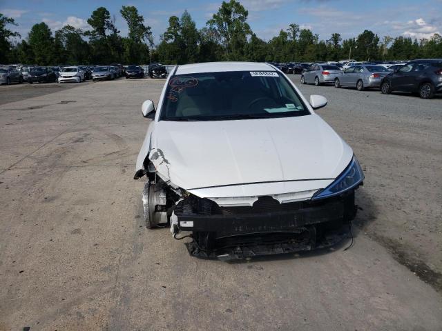 Photo 8 VIN: 5NPD84LF3KH481420 - HYUNDAI ELANTRA SE 