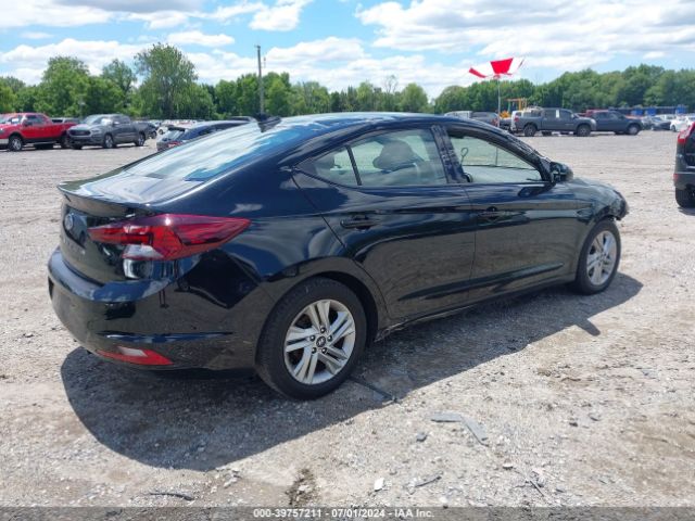 Photo 3 VIN: 5NPD84LF3LH548485 - HYUNDAI ELANTRA 