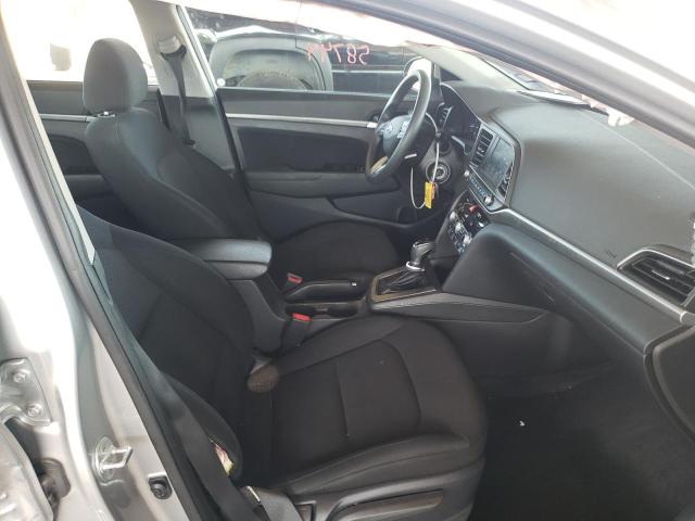 Photo 4 VIN: 5NPD84LF3LH555906 - HYUNDAI ELANTRA SE 