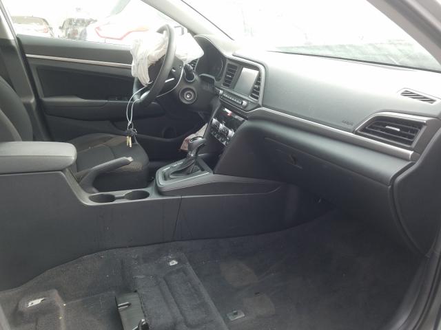 Photo 4 VIN: 5NPD84LF3LH571233 - HYUNDAI ELANTRA SE 