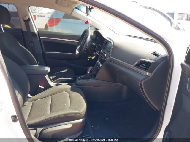 Photo 4 VIN: 5NPD84LF3LH576710 - HYUNDAI ELANTRA 