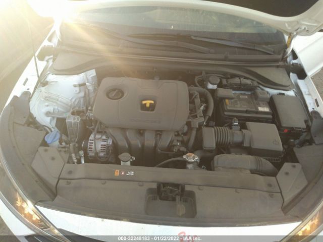 Photo 9 VIN: 5NPD84LF3LH580627 - HYUNDAI ELANTRA 