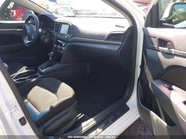 Photo 4 VIN: 5NPD84LF3LH582250 - HYUNDAI ELANTRA 