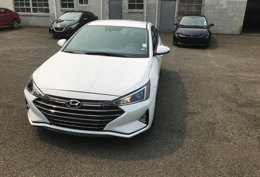 Photo 1 VIN: 5NPD84LF3LH631298 - HYUNDAI ELANTRA SE 