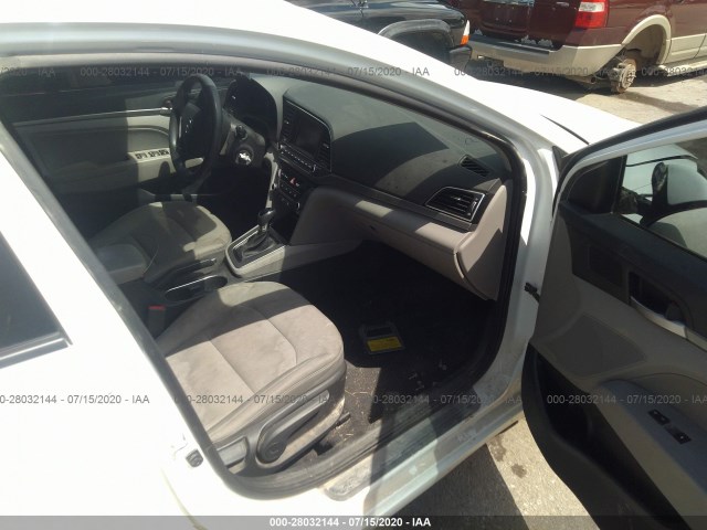 Photo 4 VIN: 5NPD84LF4HH004536 - HYUNDAI ELANTRA 