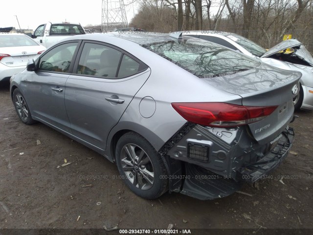 Photo 2 VIN: 5NPD84LF4HH011177 - HYUNDAI ELANTRA 