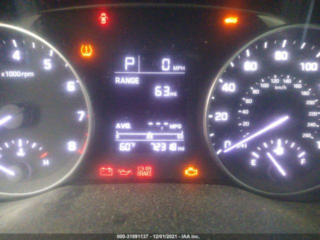 Photo 6 VIN: 5NPD84LF4HH011468 - HYUNDAI ELANTRA 