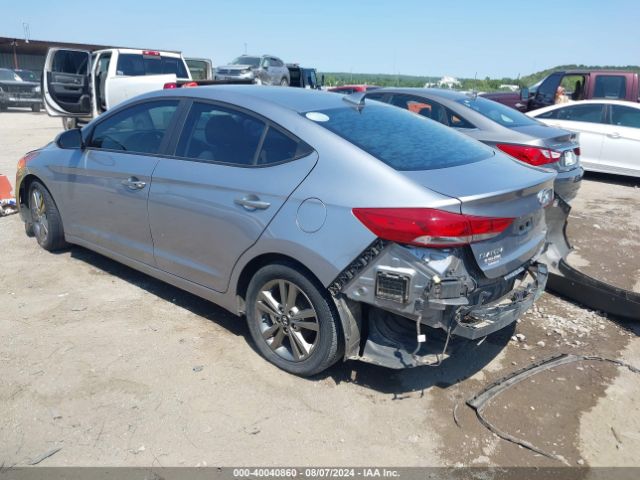 Photo 2 VIN: 5NPD84LF4HH016508 - HYUNDAI ELANTRA 