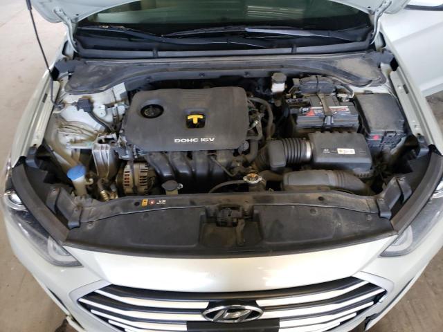 Photo 10 VIN: 5NPD84LF4HH017013 - HYUNDAI ELANTRA SE 