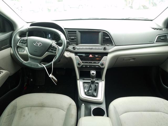 Photo 8 VIN: 5NPD84LF4HH020297 - HYUNDAI ELANTRA SE 