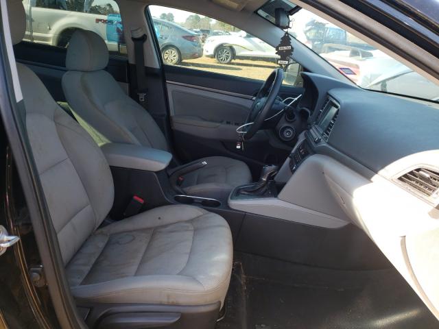 Photo 4 VIN: 5NPD84LF4HH024107 - HYUNDAI ELANTRA SE 