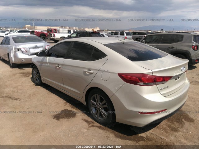 Photo 2 VIN: 5NPD84LF4HH025659 - HYUNDAI ELANTRA 