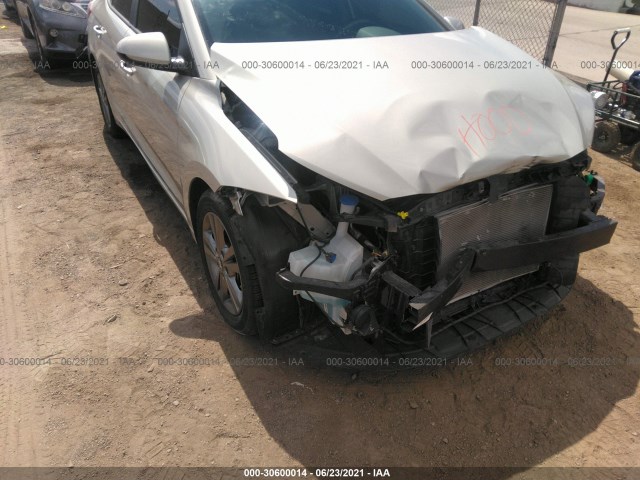 Photo 5 VIN: 5NPD84LF4HH025659 - HYUNDAI ELANTRA 