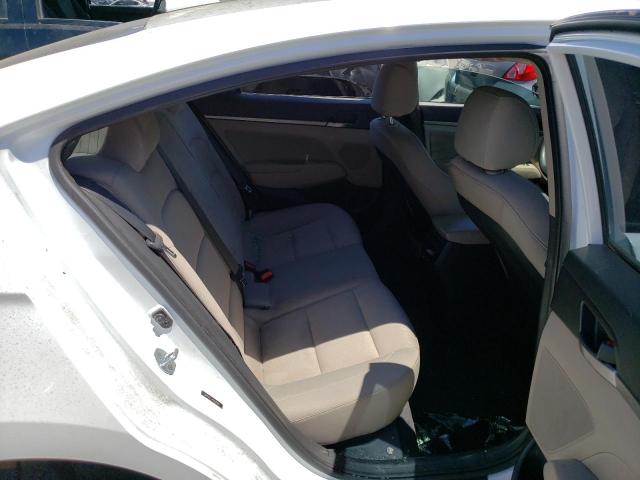 Photo 9 VIN: 5NPD84LF4HH029601 - HYUNDAI ELANTRA 