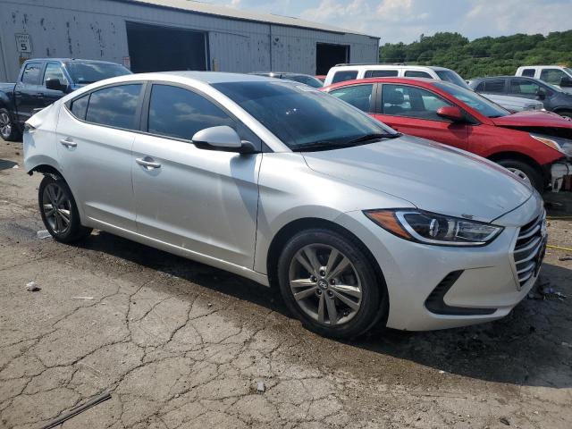 Photo 3 VIN: 5NPD84LF4HH032191 - HYUNDAI ELANTRA SE 