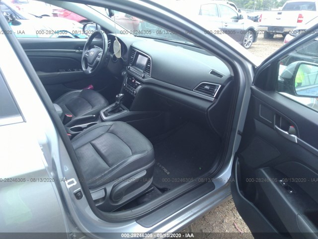 Photo 4 VIN: 5NPD84LF4HH033034 - HYUNDAI ELANTRA 