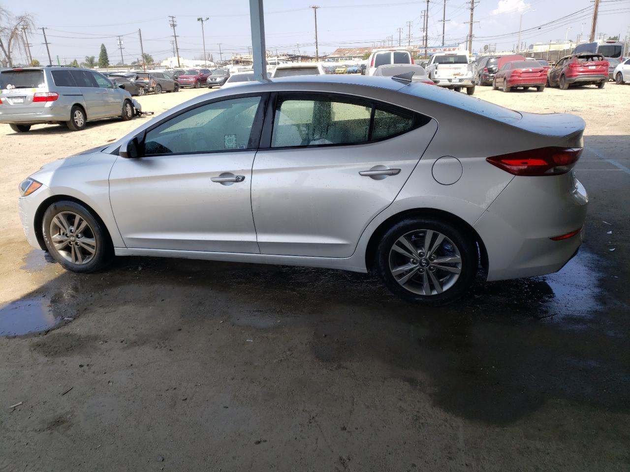 Photo 1 VIN: 5NPD84LF4HH033714 - HYUNDAI ELANTRA 