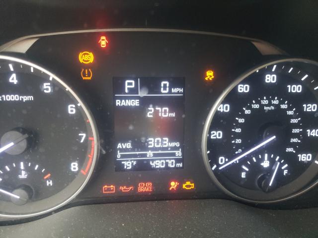 Photo 7 VIN: 5NPD84LF4HH034717 - HYUNDAI ELANTRA SE 