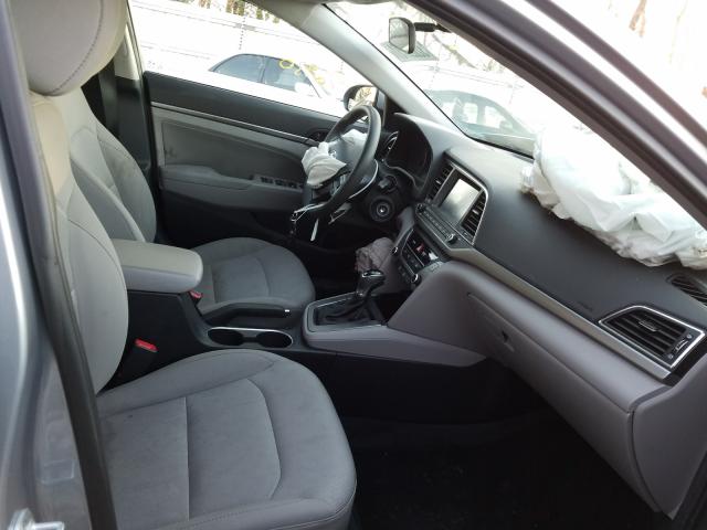 Photo 4 VIN: 5NPD84LF4HH038847 - HYUNDAI ELANTRA SE 