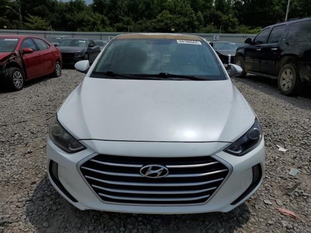 Photo 4 VIN: 5NPD84LF4HH040582 - HYUNDAI ELANTRA 