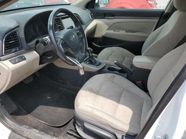 Photo 6 VIN: 5NPD84LF4HH040582 - HYUNDAI ELANTRA 