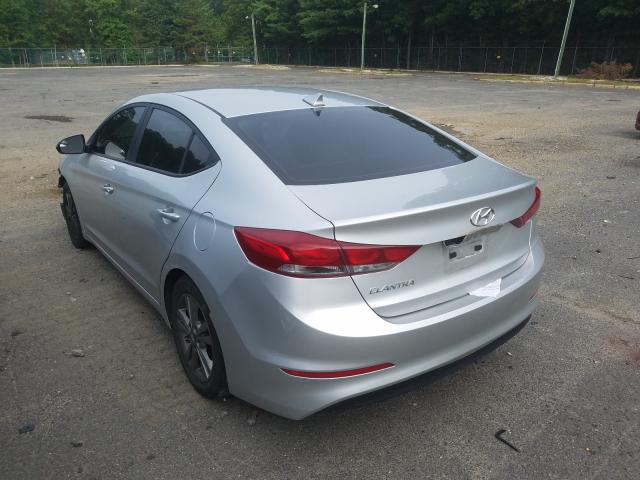 Photo 2 VIN: 5NPD84LF4HH040808 - HYUNDAI ELANTRA SE 