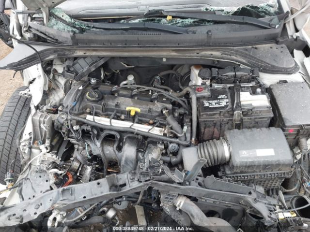 Photo 9 VIN: 5NPD84LF4HH040985 - HYUNDAI ELANTRA 