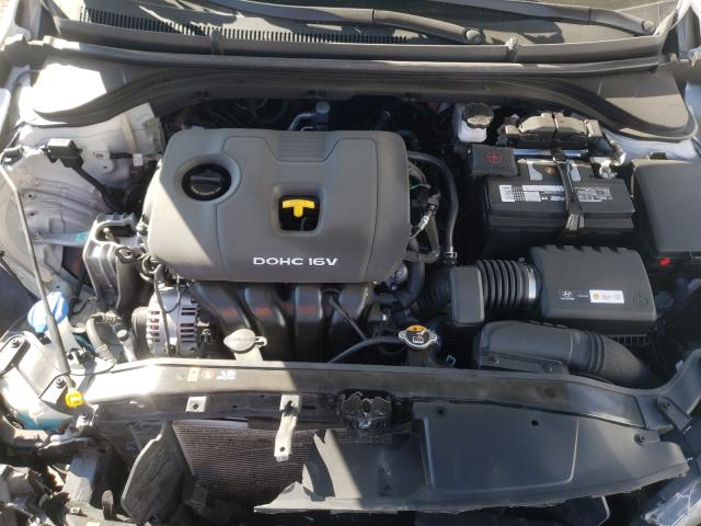 Photo 6 VIN: 5NPD84LF4HH042980 - HYUNDAI ELANTRA SE 