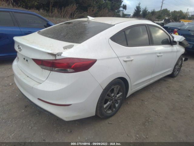 Photo 3 VIN: 5NPD84LF4HH045457 - HYUNDAI ELANTRA 