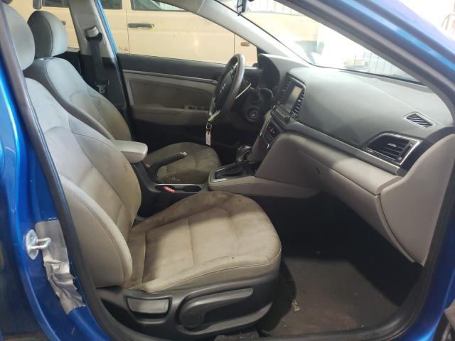 Photo 4 VIN: 5NPD84LF4HH062114 - HYUNDAI ELANTRA SE 