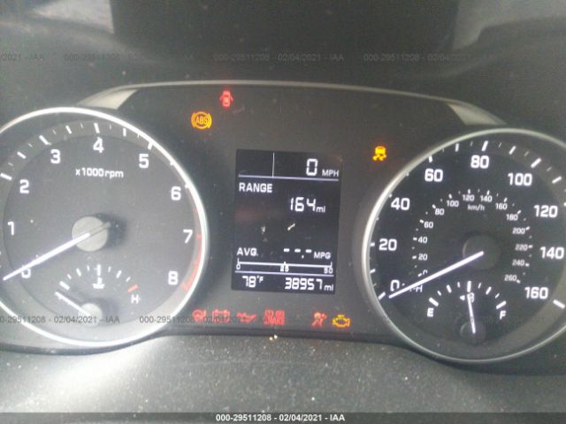 Photo 6 VIN: 5NPD84LF4HH065434 - HYUNDAI ELANTRA 