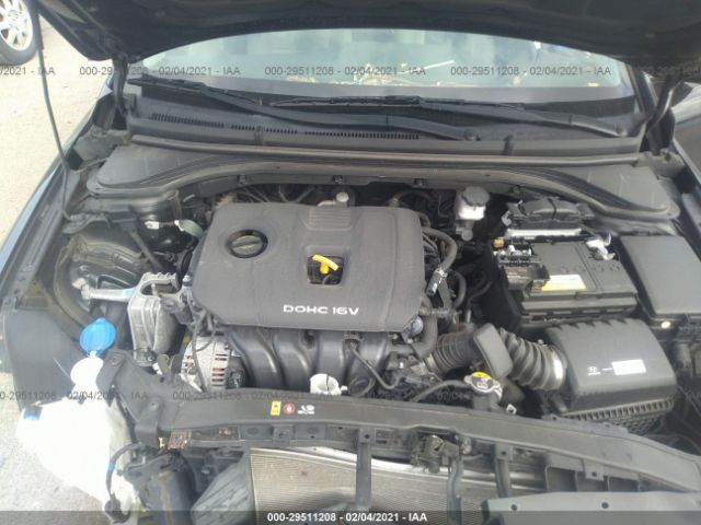 Photo 9 VIN: 5NPD84LF4HH065434 - HYUNDAI ELANTRA 