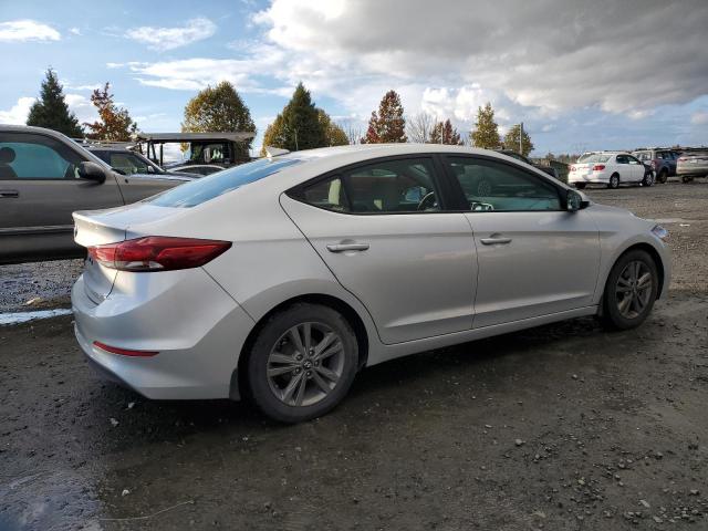 Photo 2 VIN: 5NPD84LF4HH072223 - HYUNDAI ELANTRA SE 