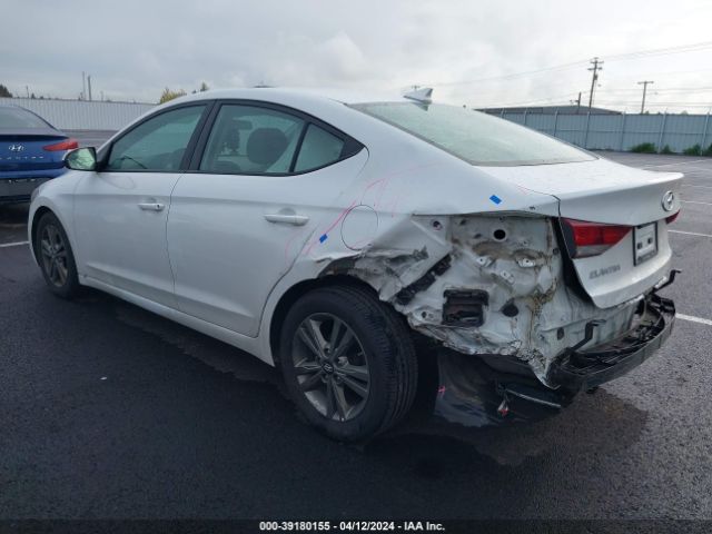 Photo 2 VIN: 5NPD84LF4HH080208 - HYUNDAI ELANTRA 