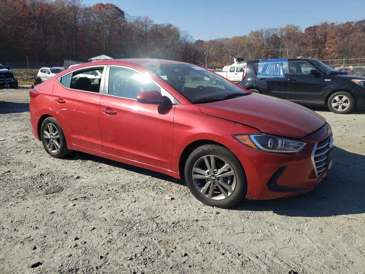 Photo 3 VIN: 5NPD84LF4HH090883 - HYUNDAI ELANTRA 