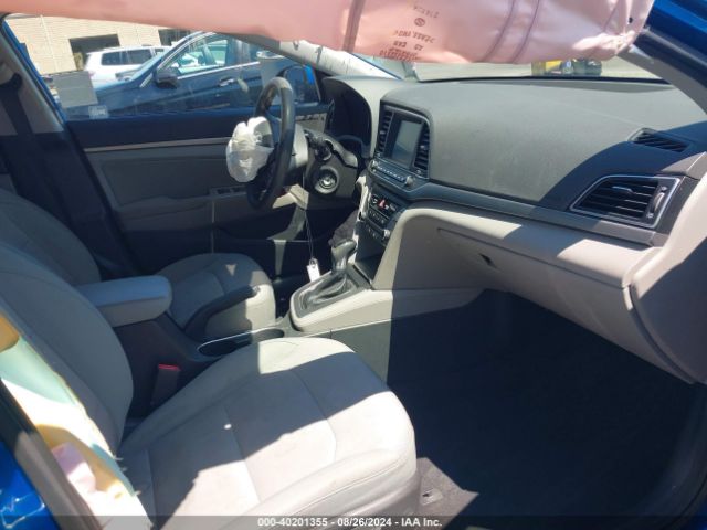 Photo 4 VIN: 5NPD84LF4HH092200 - HYUNDAI ELANTRA 