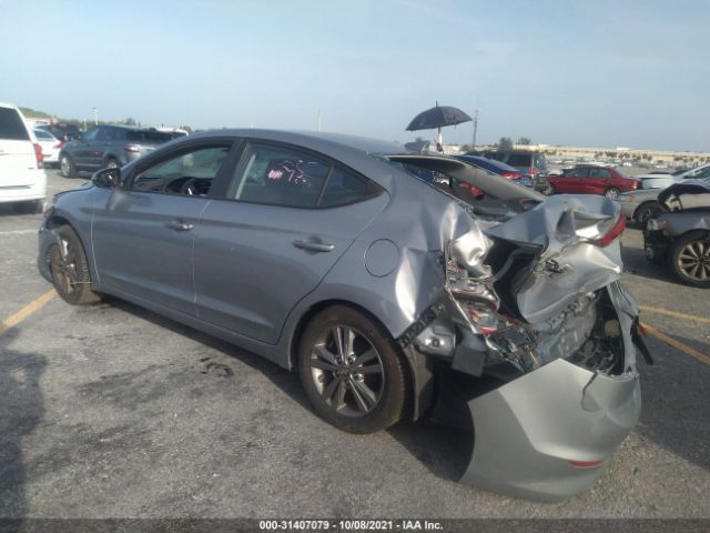 Photo 2 VIN: 5NPD84LF4HH137300 - HYUNDAI ELANTRA 