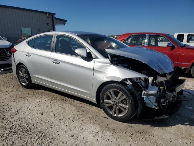 Photo 3 VIN: 5NPD84LF4HH137541 - HYUNDAI ELANTRA 