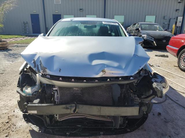 Photo 4 VIN: 5NPD84LF4HH137541 - HYUNDAI ELANTRA 