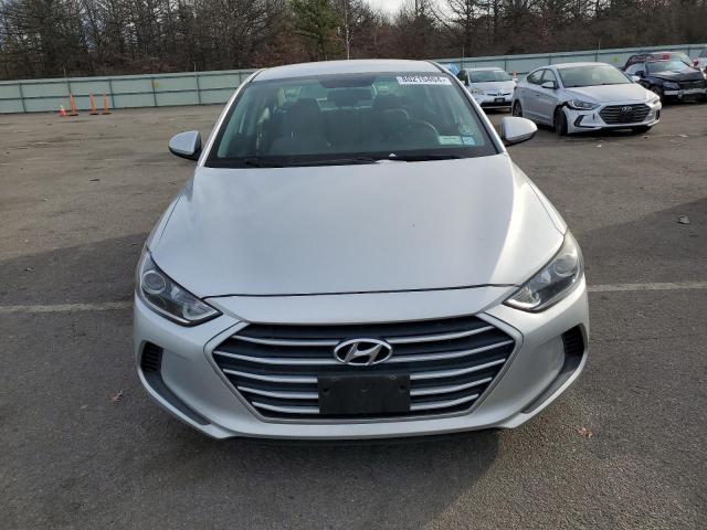 Photo 4 VIN: 5NPD84LF4HH157904 - HYUNDAI ELANTRA SE 