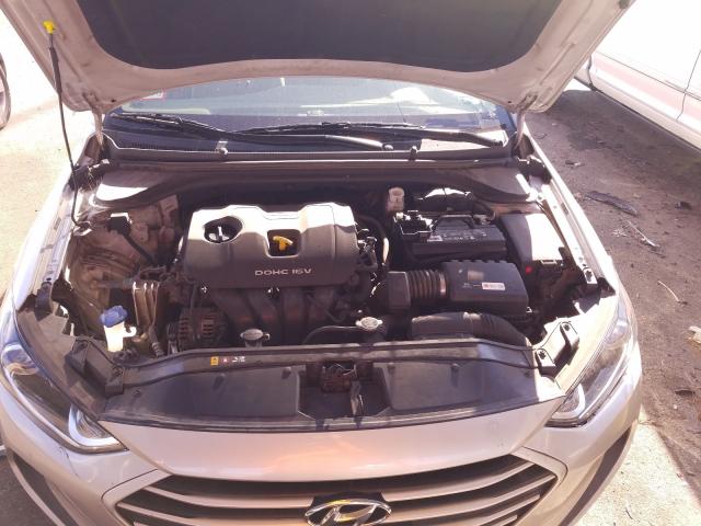 Photo 6 VIN: 5NPD84LF4HH160494 - HYUNDAI ELANTRA SE 