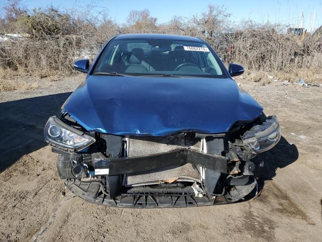 Photo 4 VIN: 5NPD84LF4HH163217 - HYUNDAI ELANTRA 