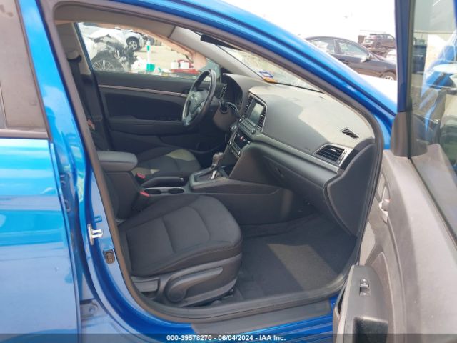 Photo 4 VIN: 5NPD84LF4HH169342 - HYUNDAI ELANTRA 