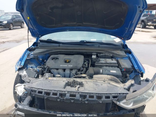 Photo 9 VIN: 5NPD84LF4HH169342 - HYUNDAI ELANTRA 