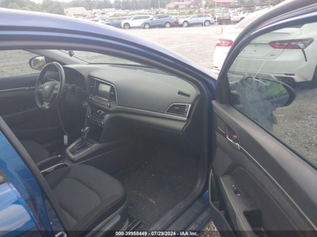 Photo 4 VIN: 5NPD84LF4HH172306 - HYUNDAI ELANTRA 