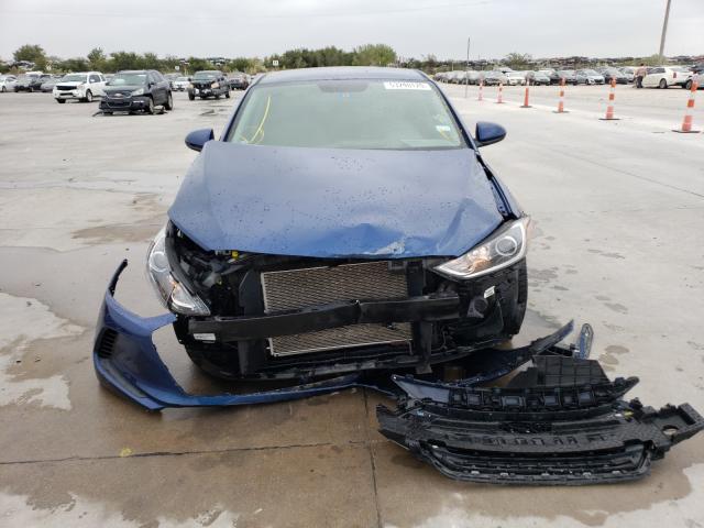 Photo 8 VIN: 5NPD84LF4HH181457 - HYUNDAI ELANTRA 