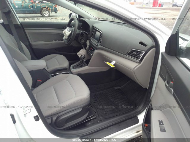 Photo 4 VIN: 5NPD84LF4HH181507 - HYUNDAI ELANTRA 