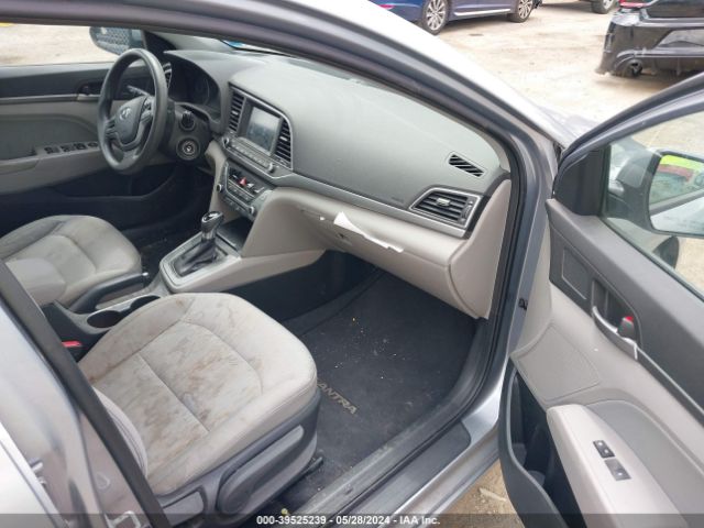 Photo 4 VIN: 5NPD84LF4HH205305 - HYUNDAI ELANTRA 