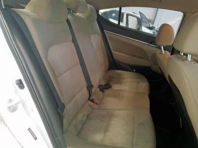 Photo 5 VIN: 5NPD84LF4HH208818 - HYUNDAI ELANTRA SE 