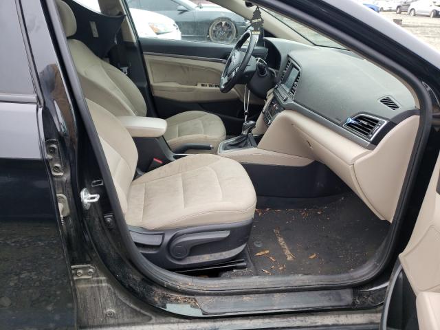 Photo 4 VIN: 5NPD84LF4JH214835 - HYUNDAI ELANTRA SE 